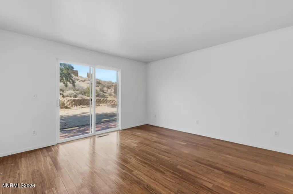 4043 Kings Row Reno NV 89503