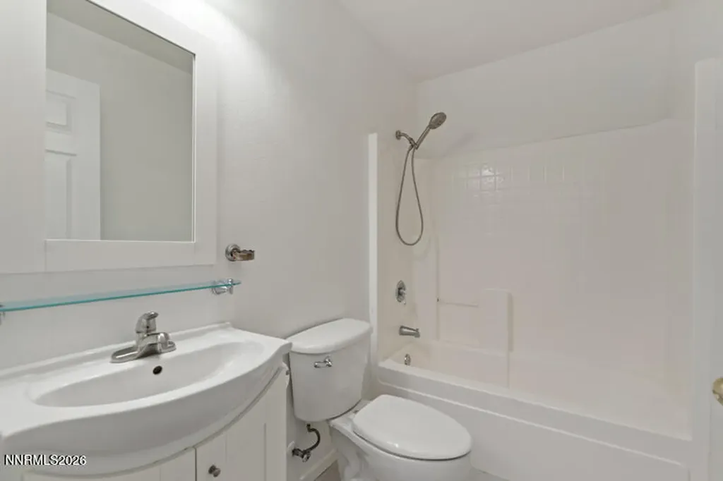 4043 Kings Row Reno NV 89503