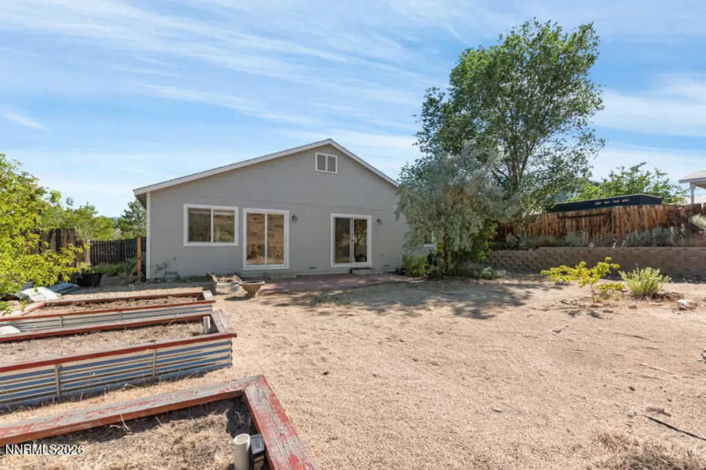4043 Kings Row Reno NV 89503