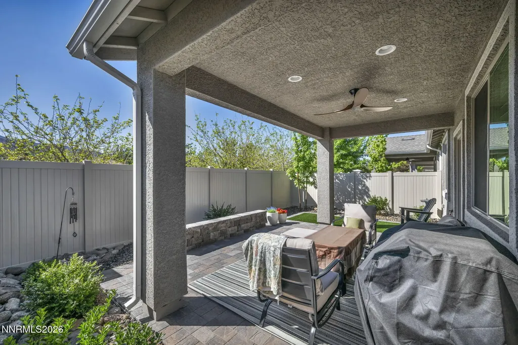 10862 Farmstead Reno NV 89521
