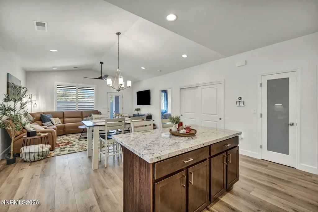 10862 Farmstead Reno NV 89521