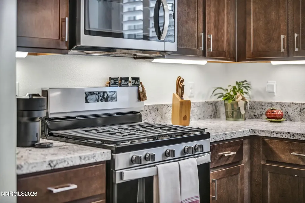 10862 Farmstead Reno NV 89521