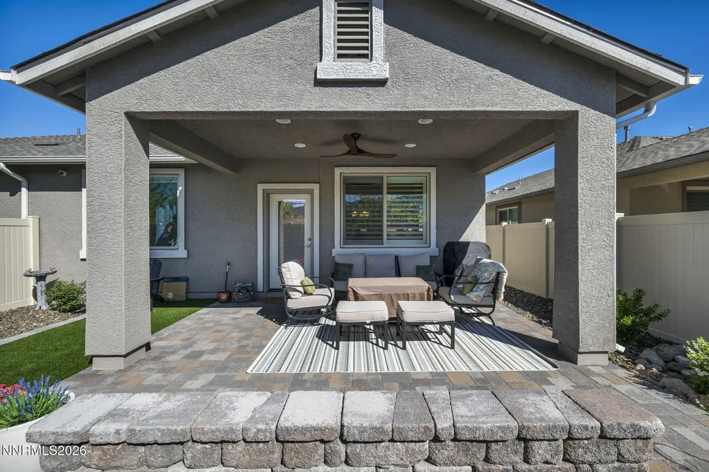 10862 Farmstead Reno NV 89521