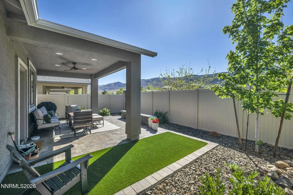 10862 Farmstead Reno NV 89521