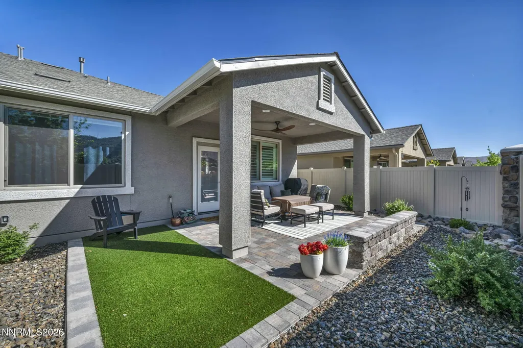 10862 Farmstead Reno NV 89521