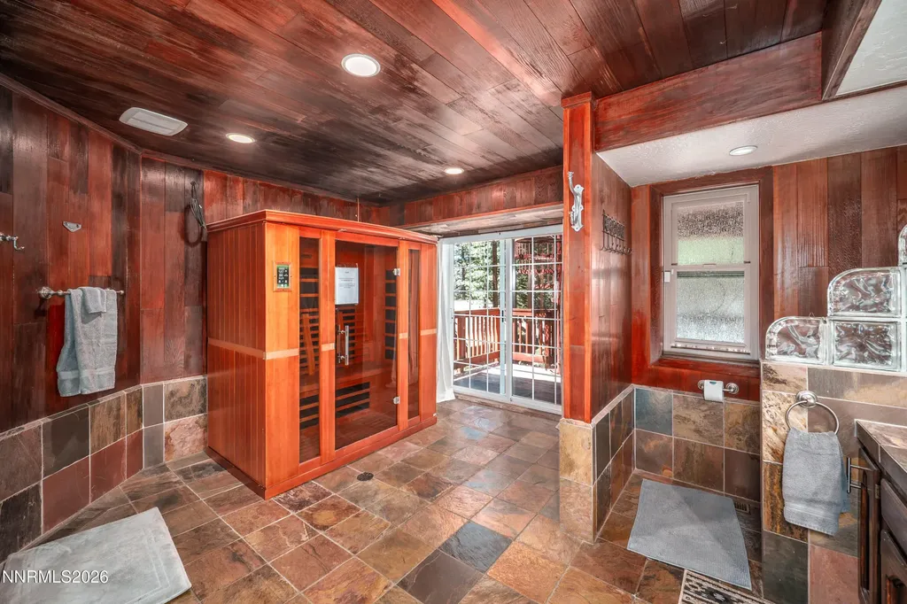 1092 Deercliff Zephyr Cove NV 89448