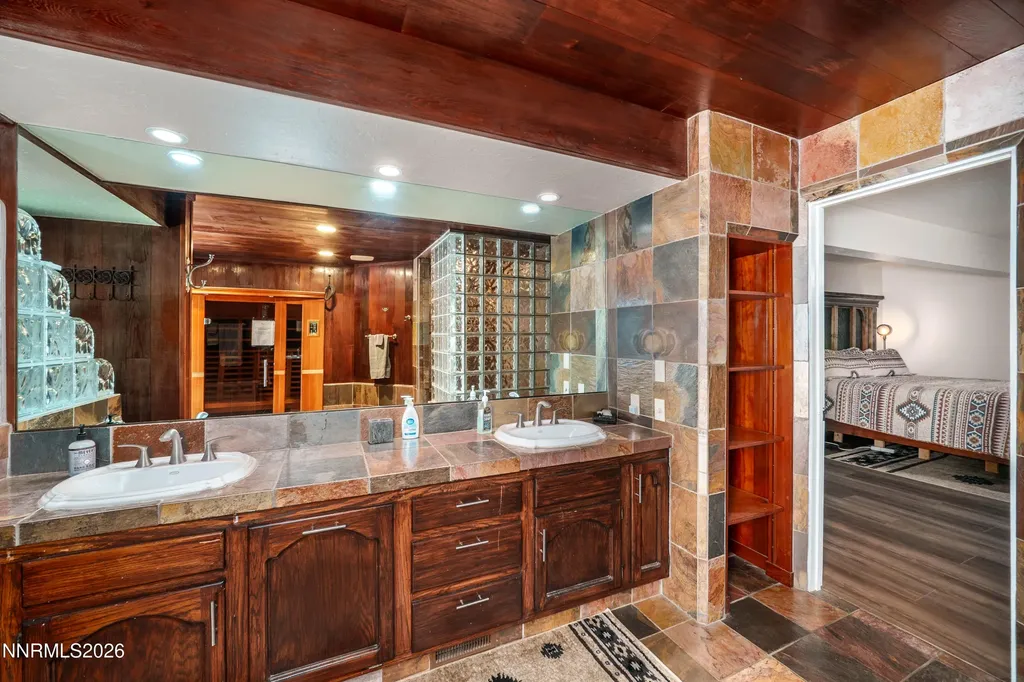 1092 Deercliff Zephyr Cove NV 89448