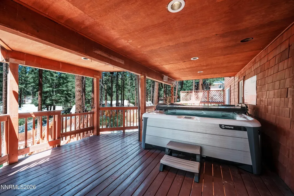 1092 Deercliff Zephyr Cove NV 89448
