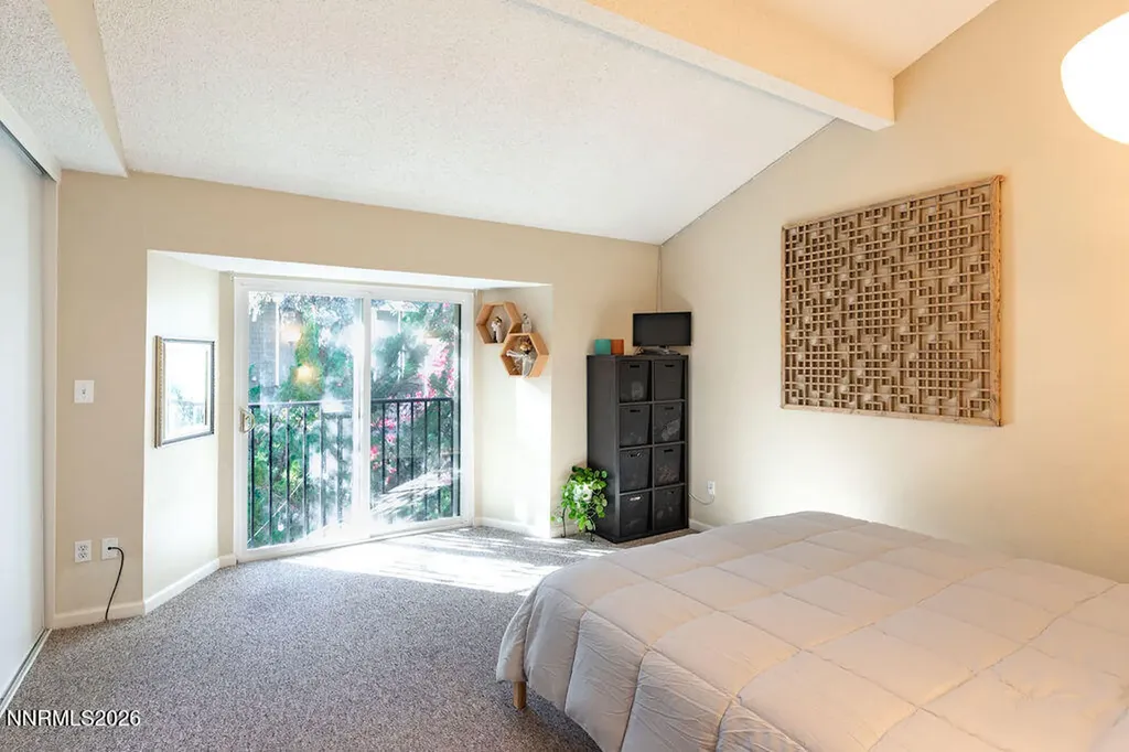 3016 Eastshore Reno NV 89509