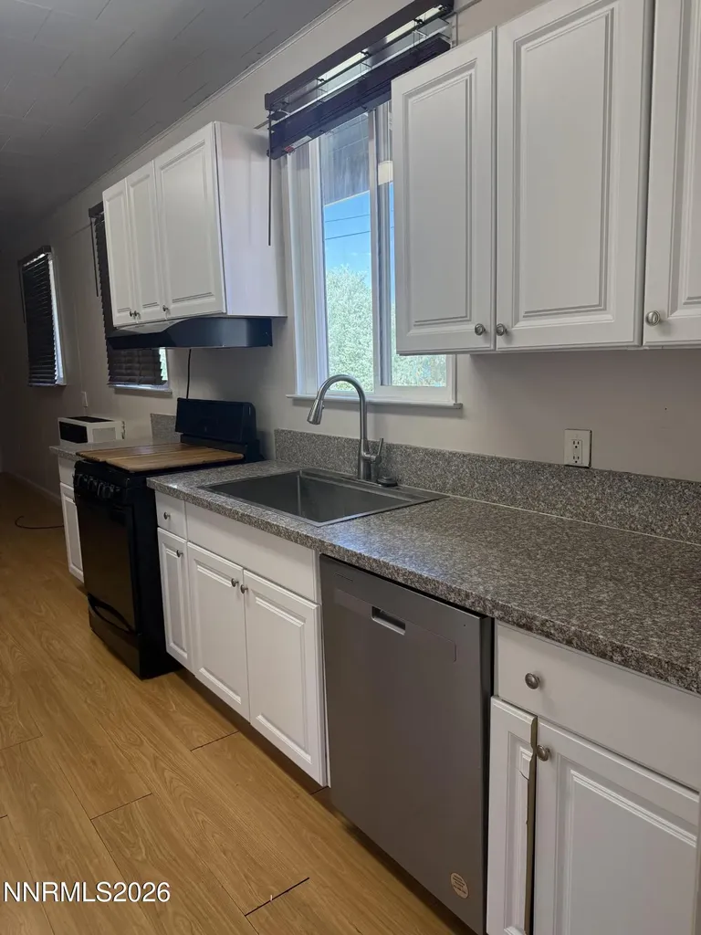 2525 Larry Carson City NV 89706