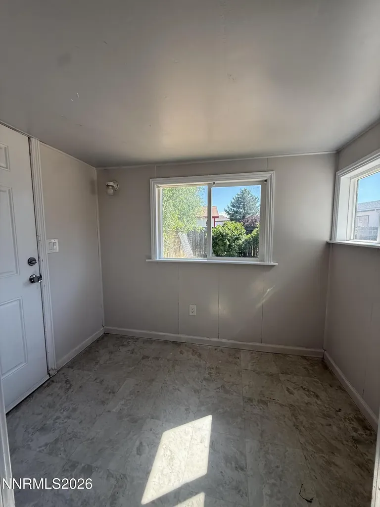 2525 Larry Carson City NV 89706