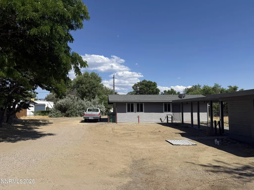 2525 Larry Carson City NV 89706