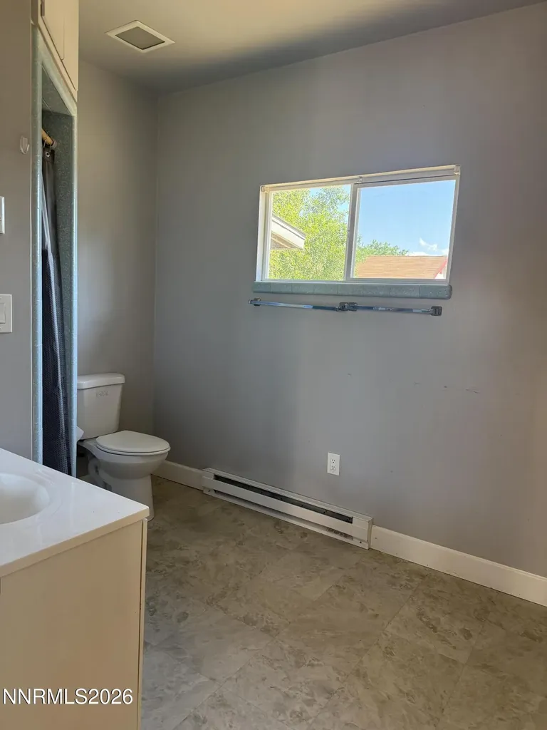 2525 Larry Carson City NV 89706