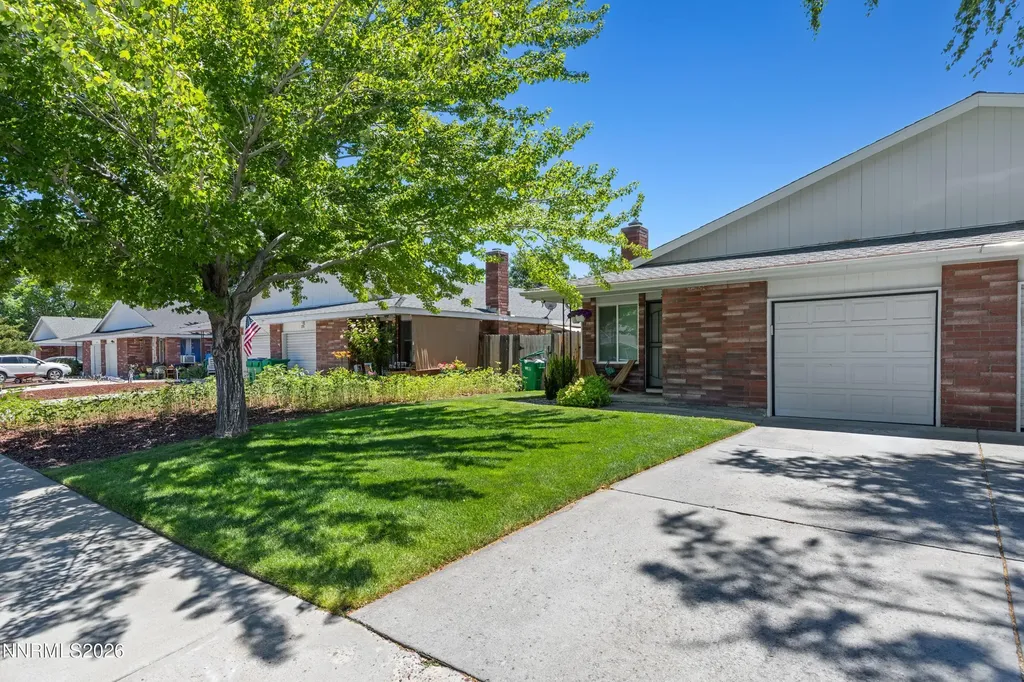 303 Hampton Carson City NV 89706