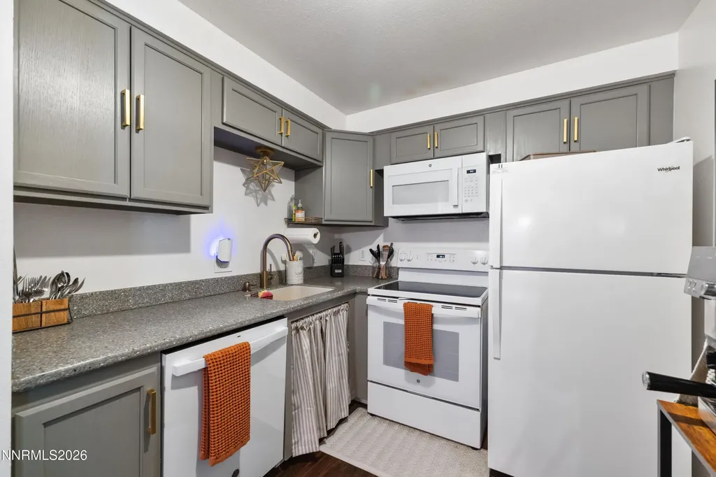 303 Hampton Carson City NV 89706