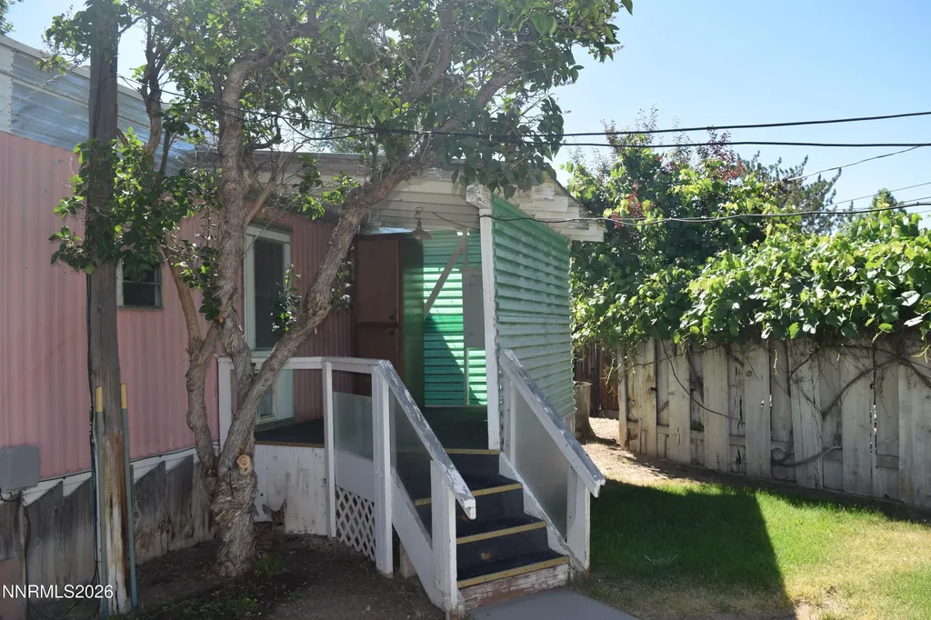 2880 Dori Carson City NV 89706