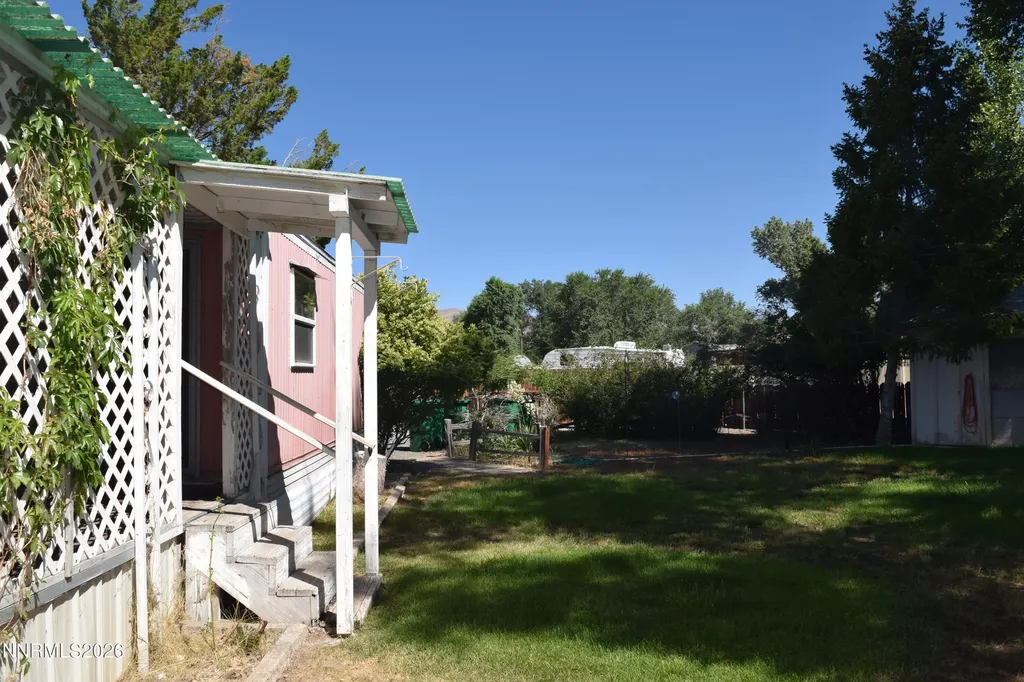 2880 Dori Carson City NV 89706
