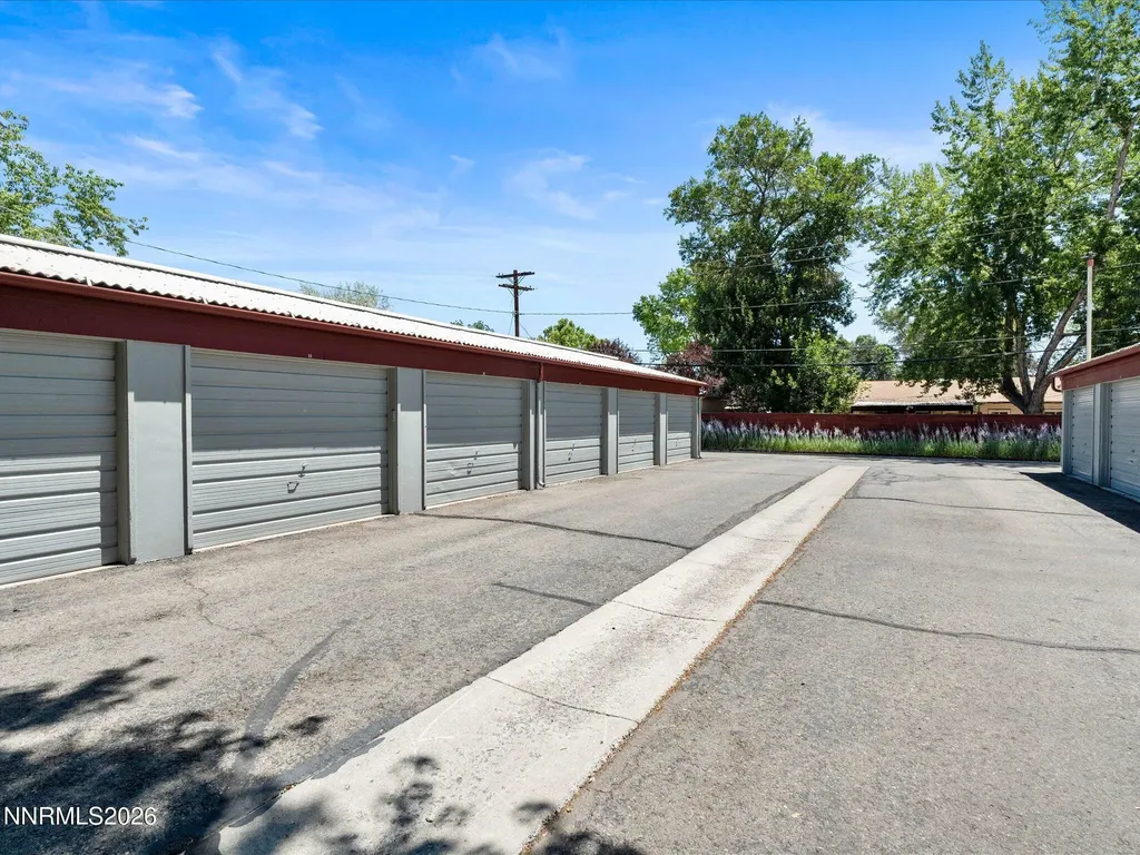 1940 4th Sparks NV 89431