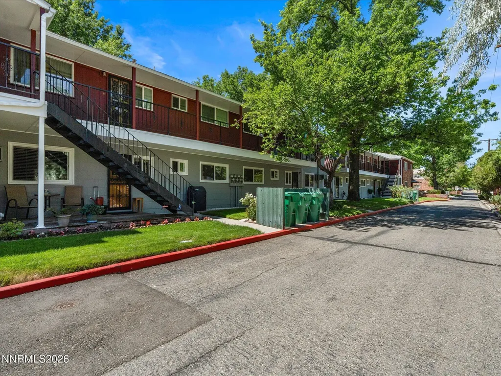 1940 4th Sparks NV 89431
