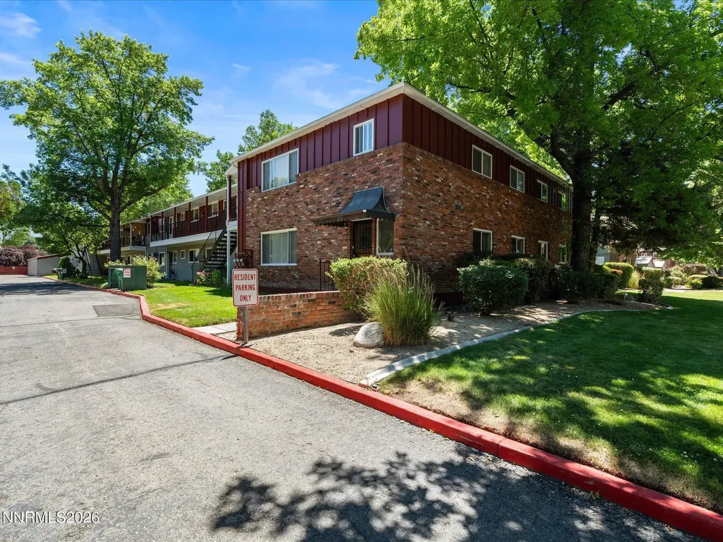 1940 4th Sparks NV 89431