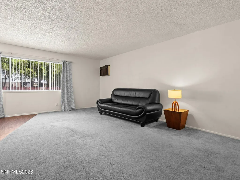 1940 4th Sparks NV 89431