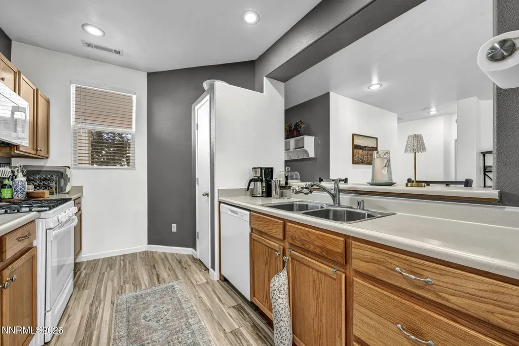 8230 Big River Reno NV 89506