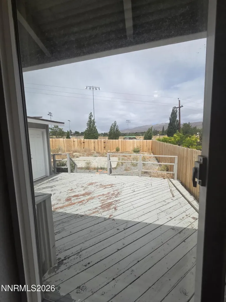 1055 Tudor Reno NV 89503