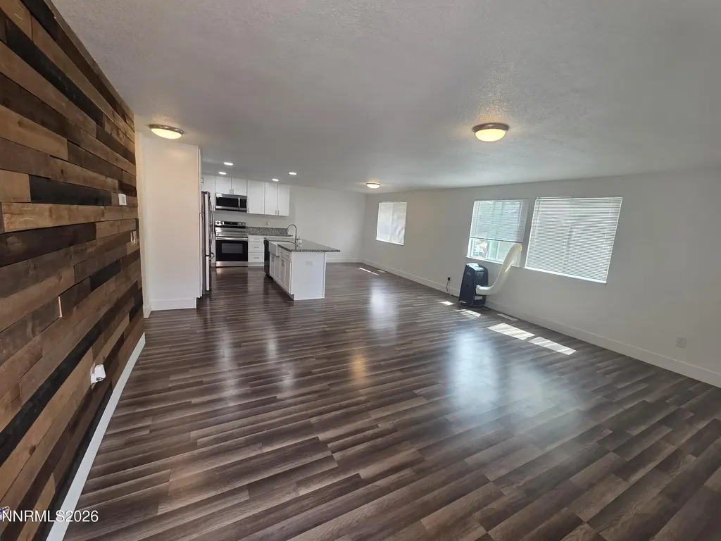 1055 Tudor Reno NV 89503