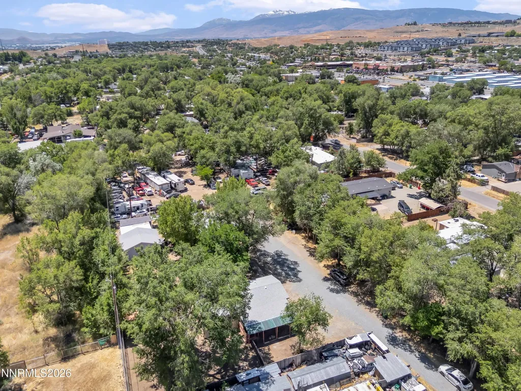 230 Gepford Sun Valley NV 89433
