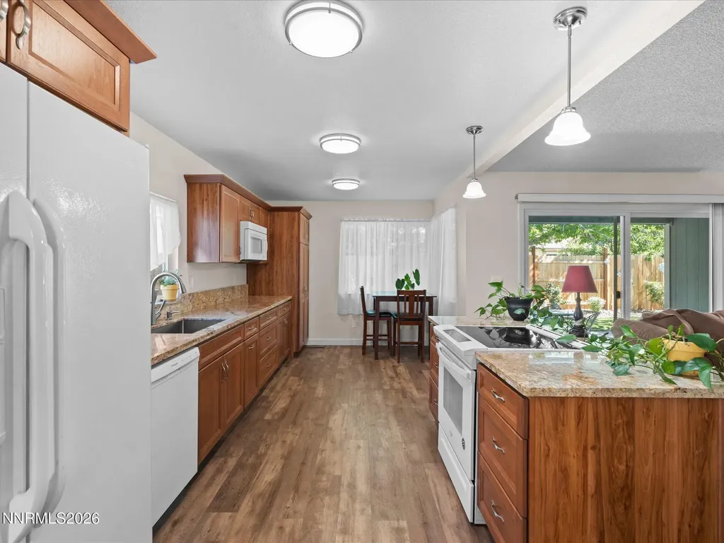 1698 Candlewood Sparks NV 89434
