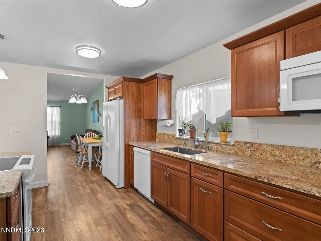 1698 Candlewood Sparks NV 89434