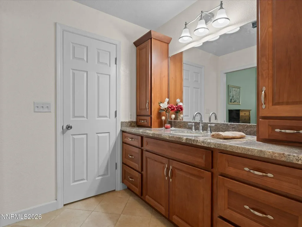 1698 Candlewood Sparks NV 89434