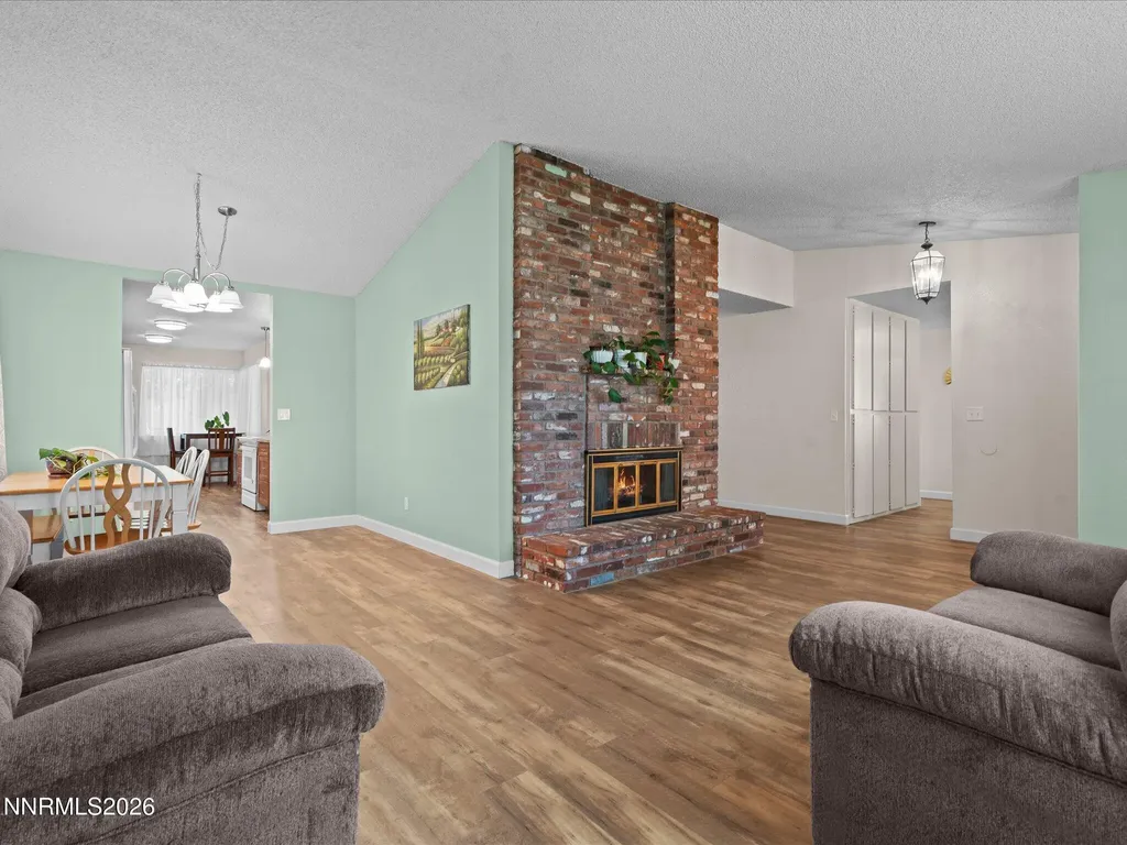 1698 Candlewood Sparks NV 89434
