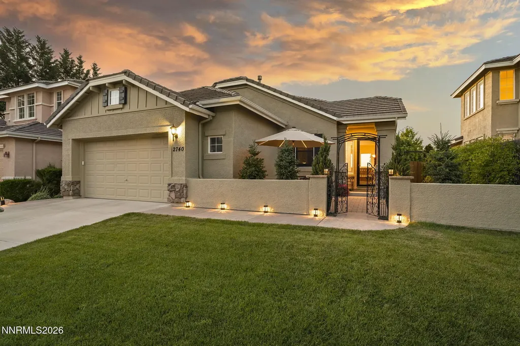 2740 Albazano Sparks NV 89436
