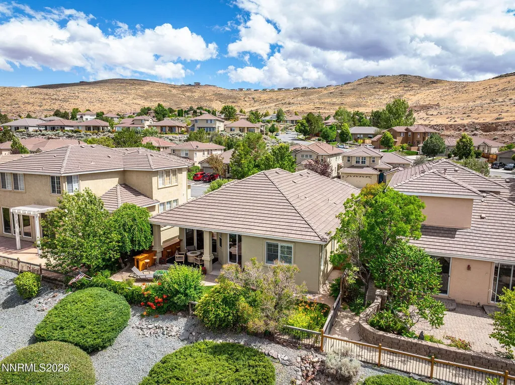 2740 Albazano Sparks NV 89436