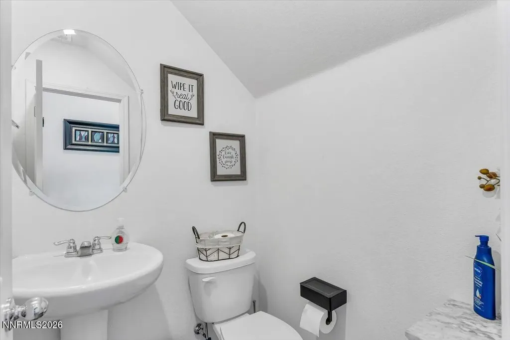 9809 Fishermans Reef Reno NV 89506