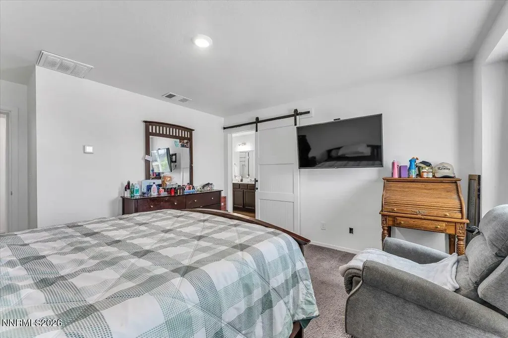 9809 Fishermans Reef Reno NV 89506