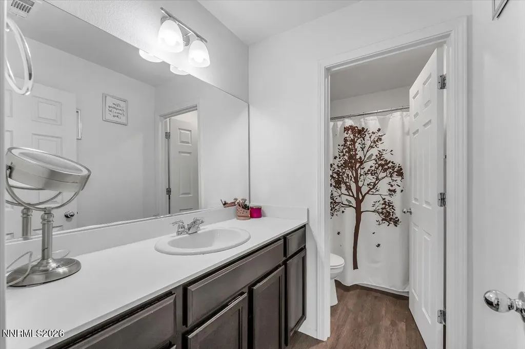 9809 Fishermans Reef Reno NV 89506