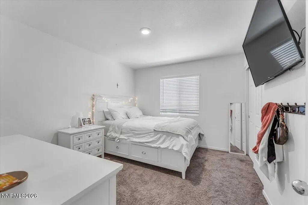 9809 Fishermans Reef Reno NV 89506