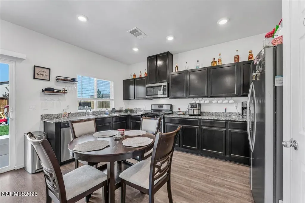 9809 Fishermans Reef Reno NV 89506