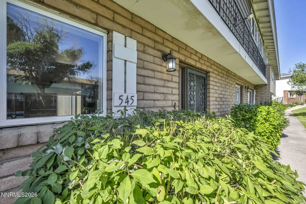 545 Smithridge Reno NV 89502