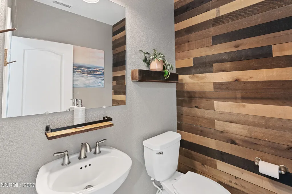 1935 Fledge Creek Reno NV 89521