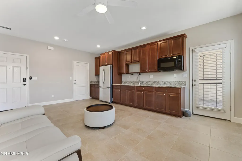1935 Fledge Creek Reno NV 89521