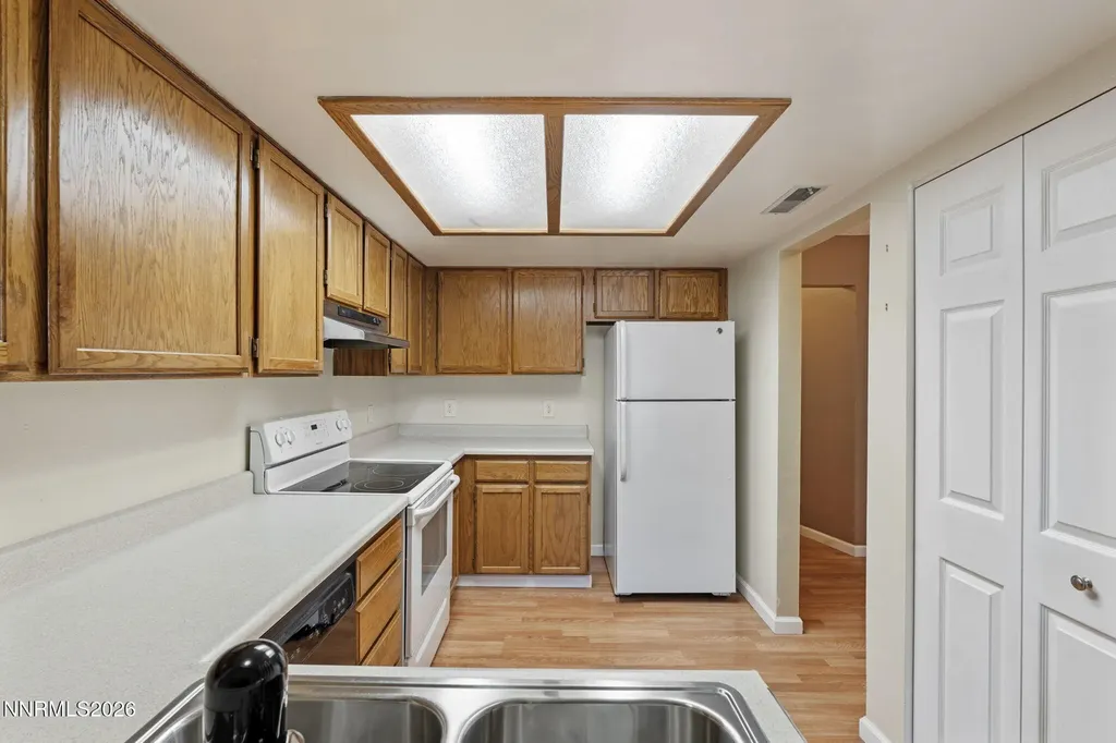 785 Kingston Reno NV 89511