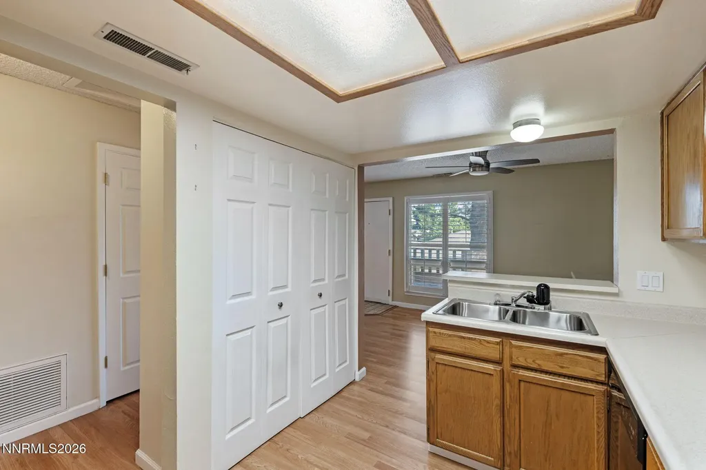 785 Kingston Reno NV 89511