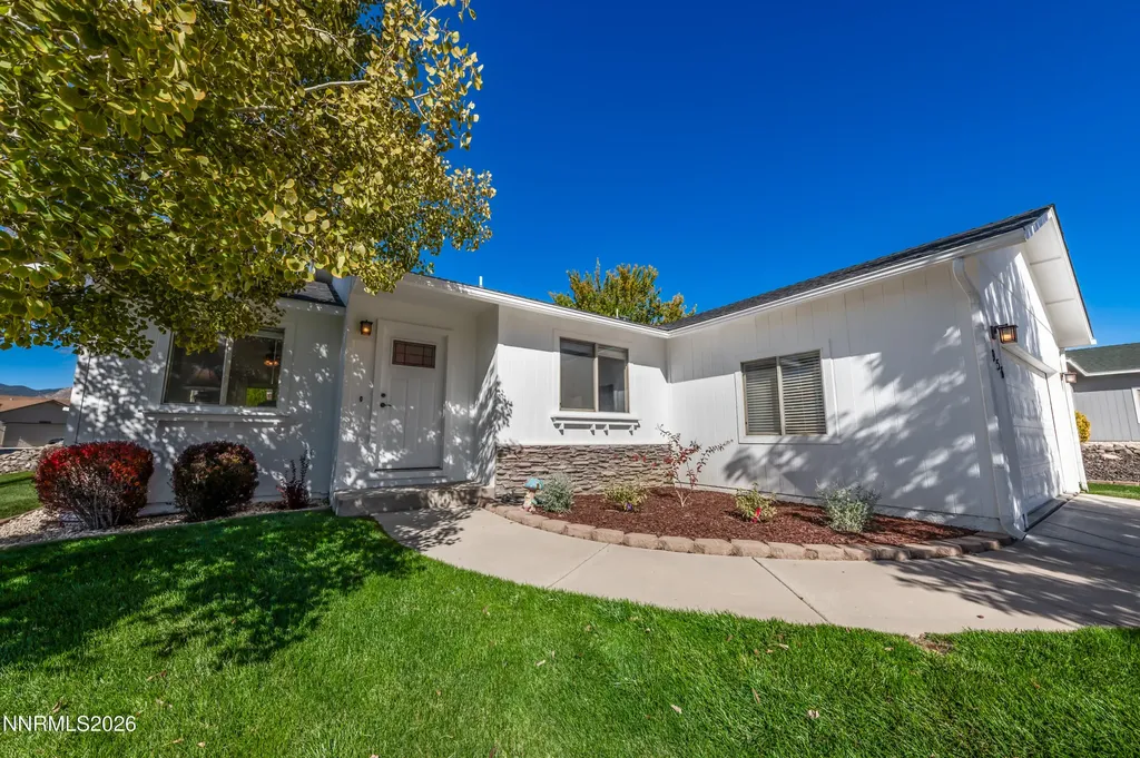 956 Ranchview Carson City NV 89705
