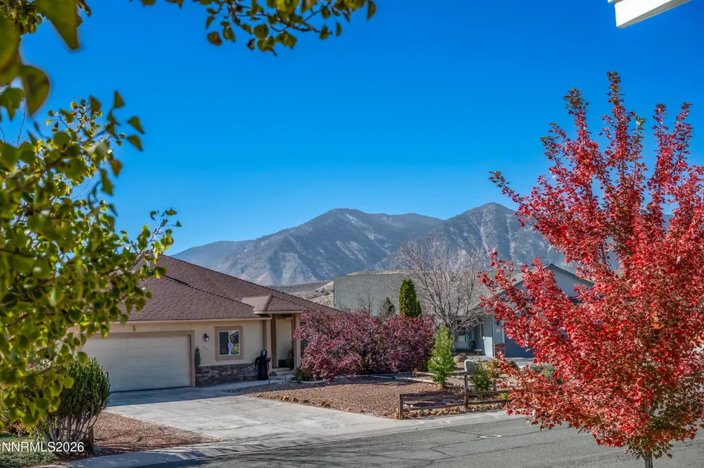 956 Ranchview Carson City NV 89705