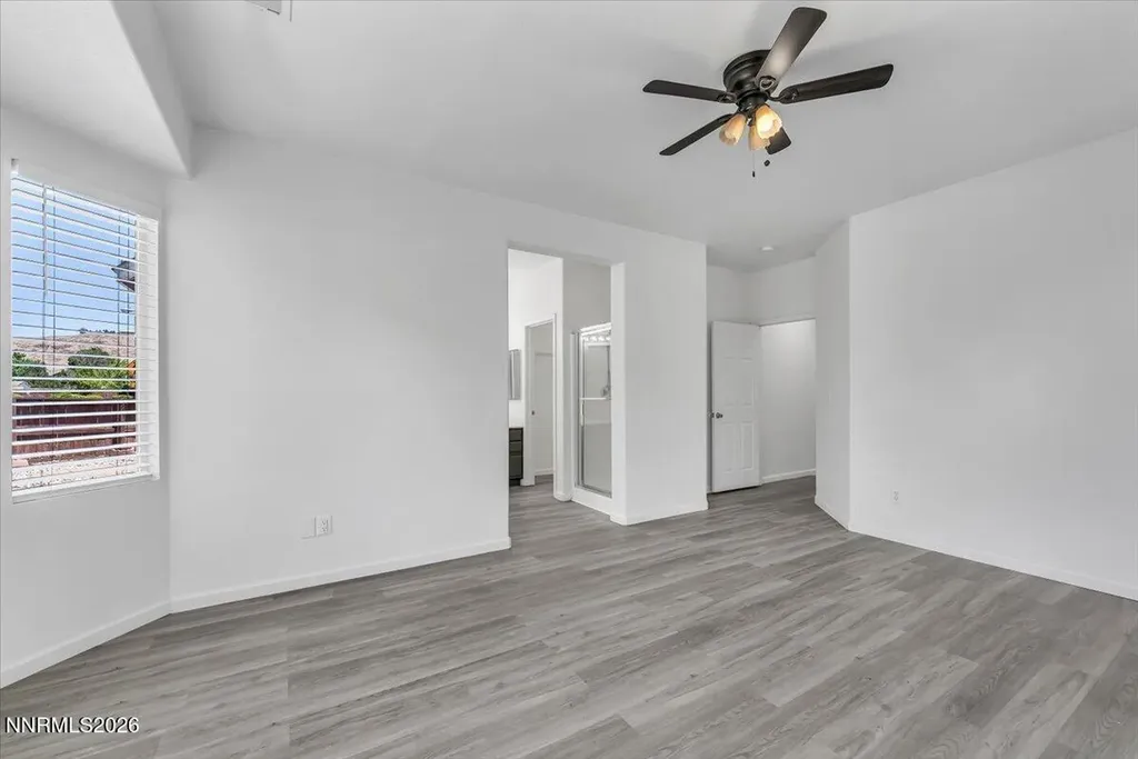 1196 Glendora Sparks NV 89436