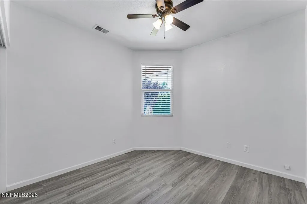 1196 Glendora Sparks NV 89436