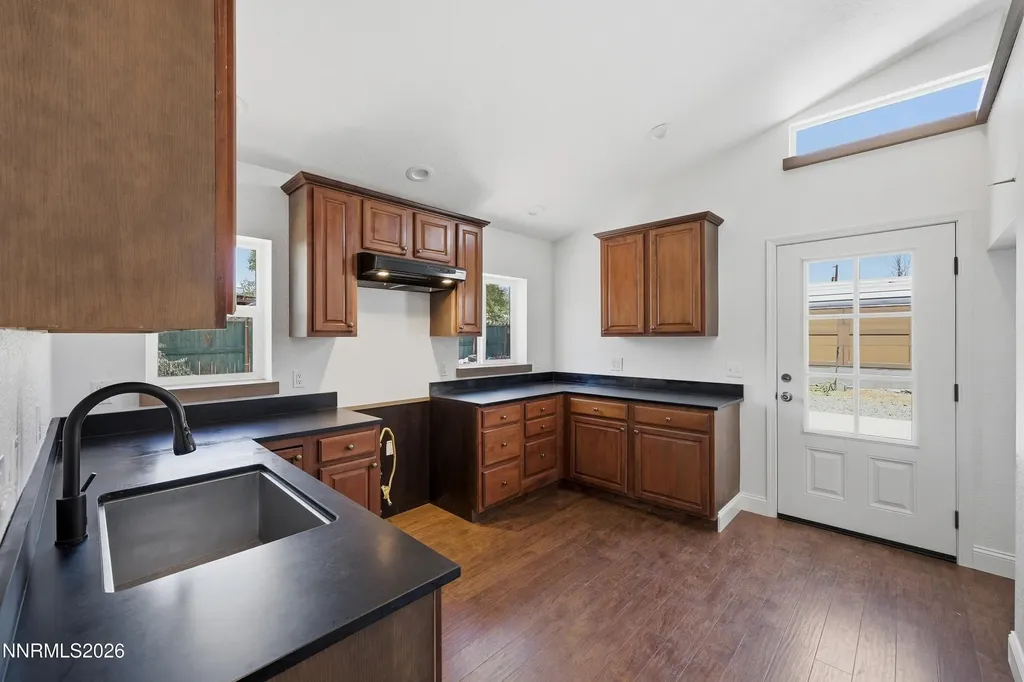 205 4th Sun Valley NV 89433
